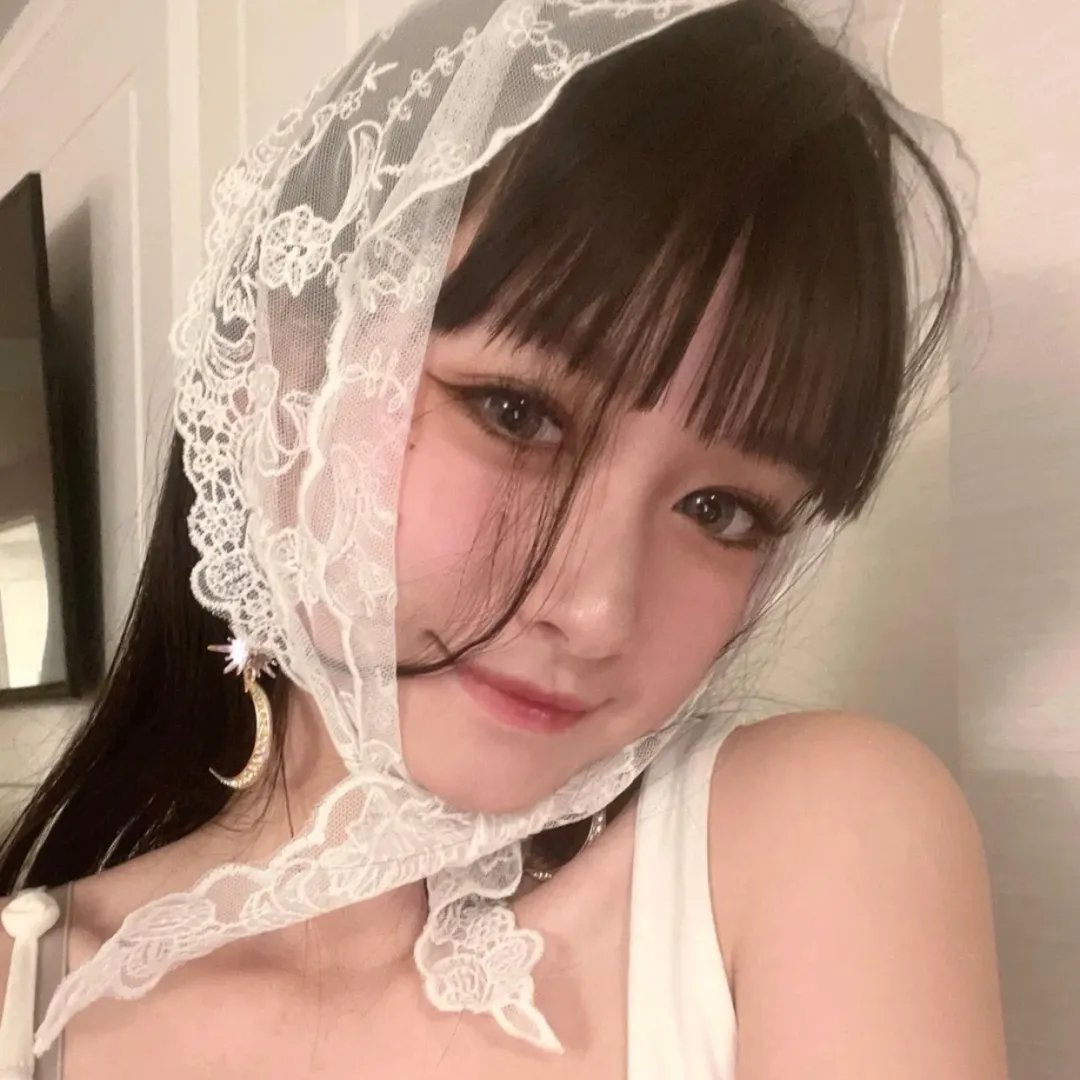 比佛利山辣妹 封面